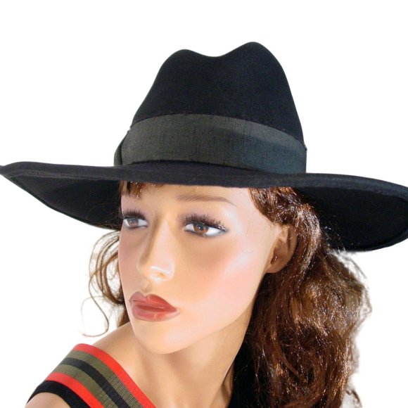 YESTADT MILLINERY Peaks $350 Black Fur Felt Wide Brim Hat Women\'s M (22.5\
